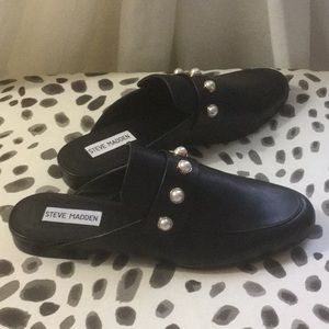 🍍🍍Steve Madden Kandi Black Leather Mules Size 8